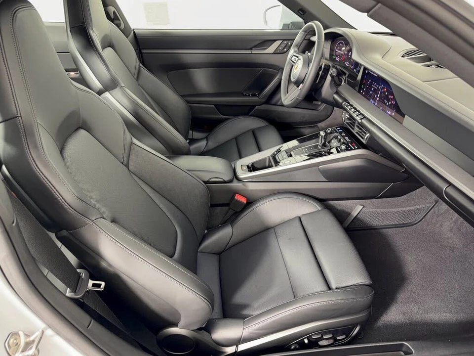 2026 Porsche 992 Carrera 4S - Image 30 of 31