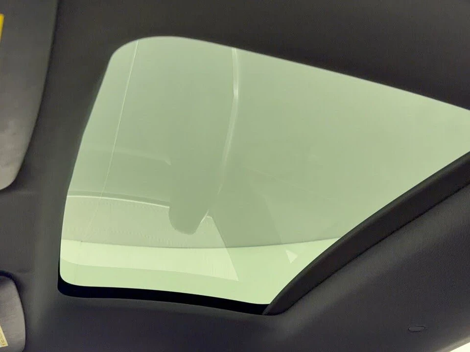 2026 Porsche 992 Carrera 4S - Image 27 of 31