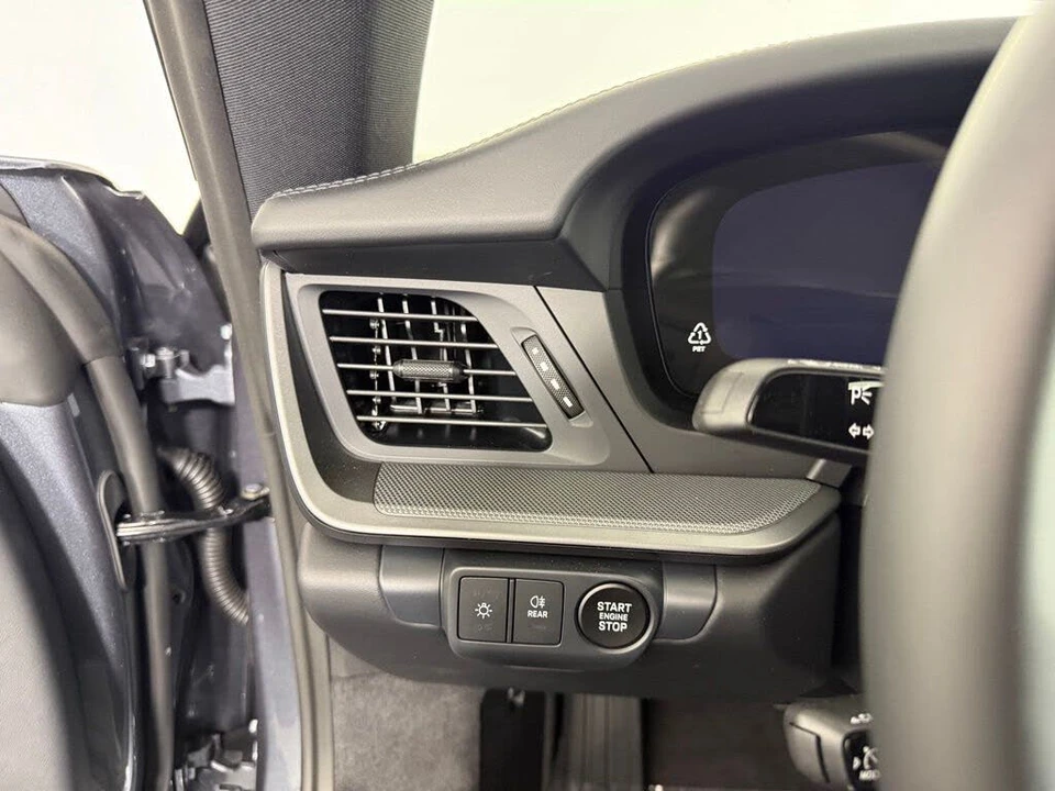 2026 Porsche 992 Carrera 4S - Image 26 of 29