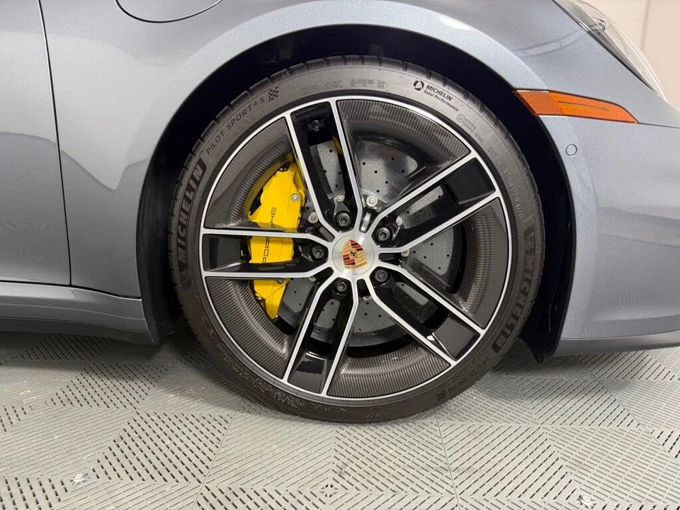 2026 Porsche 992 Carrera 4S - Image 14 of 29