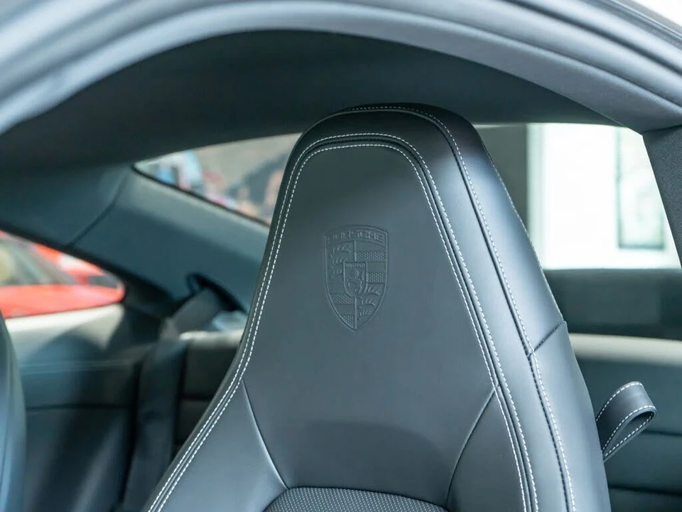 2026 Porsche 992 Carrera 4S - Image 17 of 31