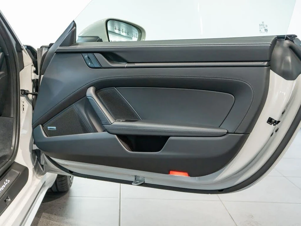 2026 Porsche 992 Carrera 4S - Image 24 of 31