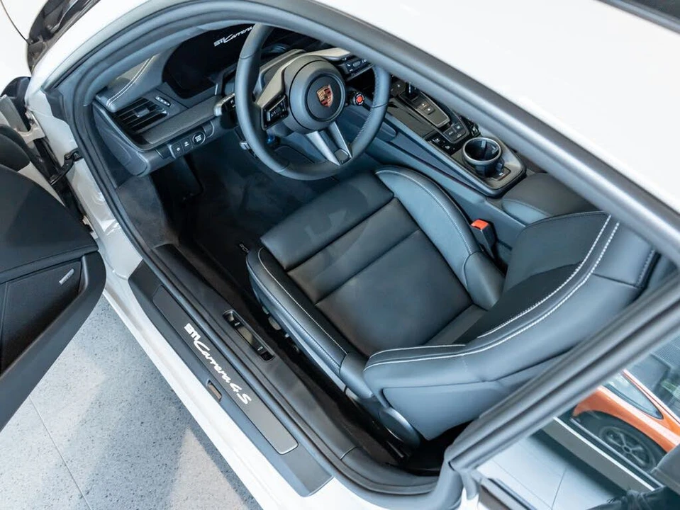 2026 Porsche 992 Carrera 4S - Image 4 of 31
