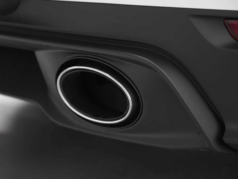 2026 Porsche 992 Carrera 4S - Image 24 of 31