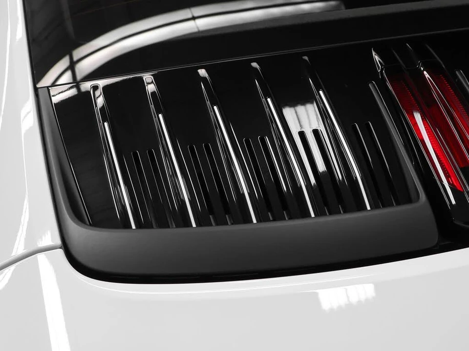 2026 Porsche 992 Carrera 4S - Image 21 of 31