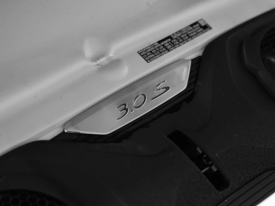 2026 Porsche 992 Carrera 4S - Image 23 of 31