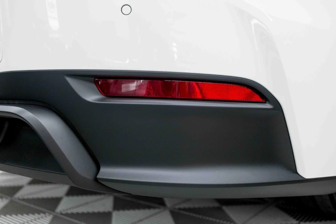 2026 Porsche 992 Carrera 4S - Image 27 of 31