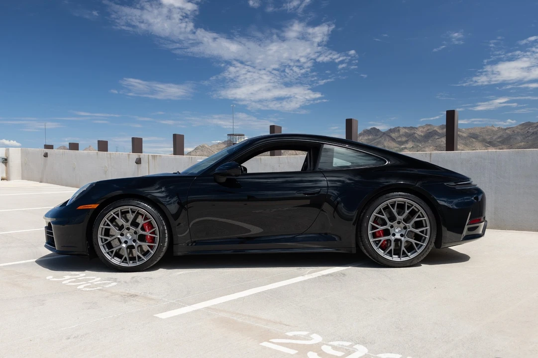2026 Porsche 992 Carrera 4S - Image 5 of 31