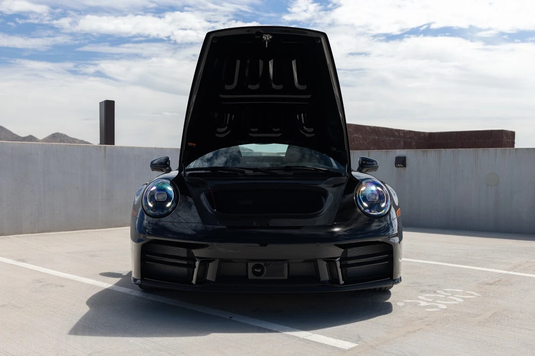 2026 Porsche 992 Carrera 4S - Image 24 of 31