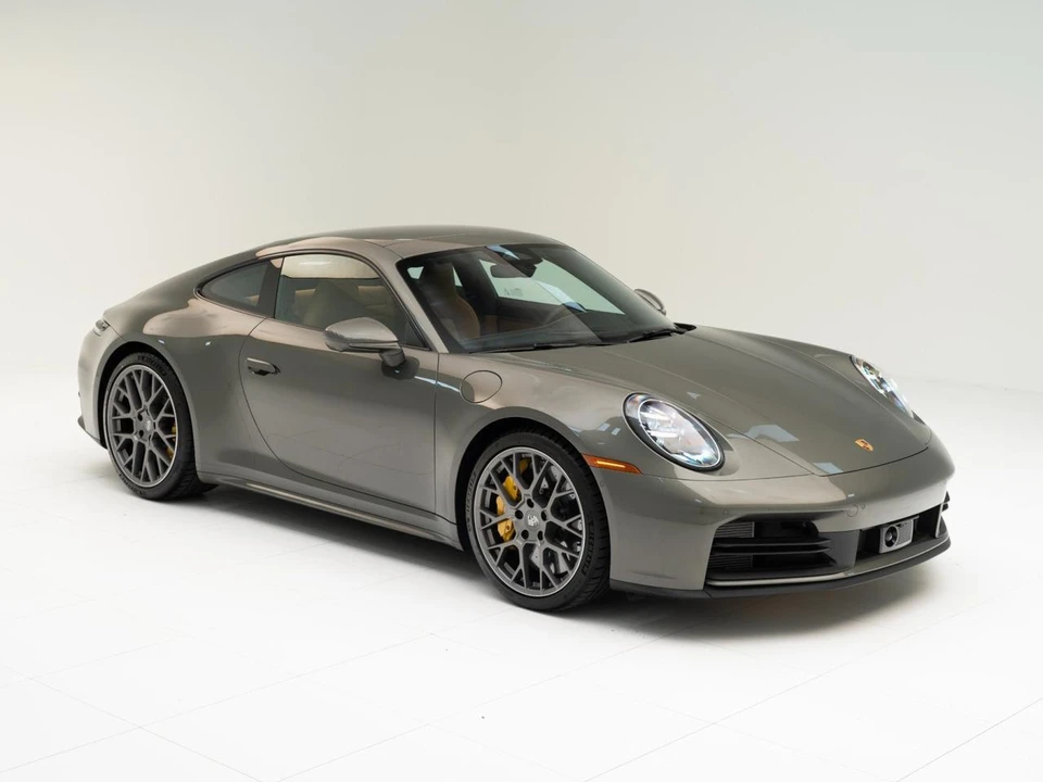 2026 Porsche 992 Carrera 4S - Image 7 of 31
