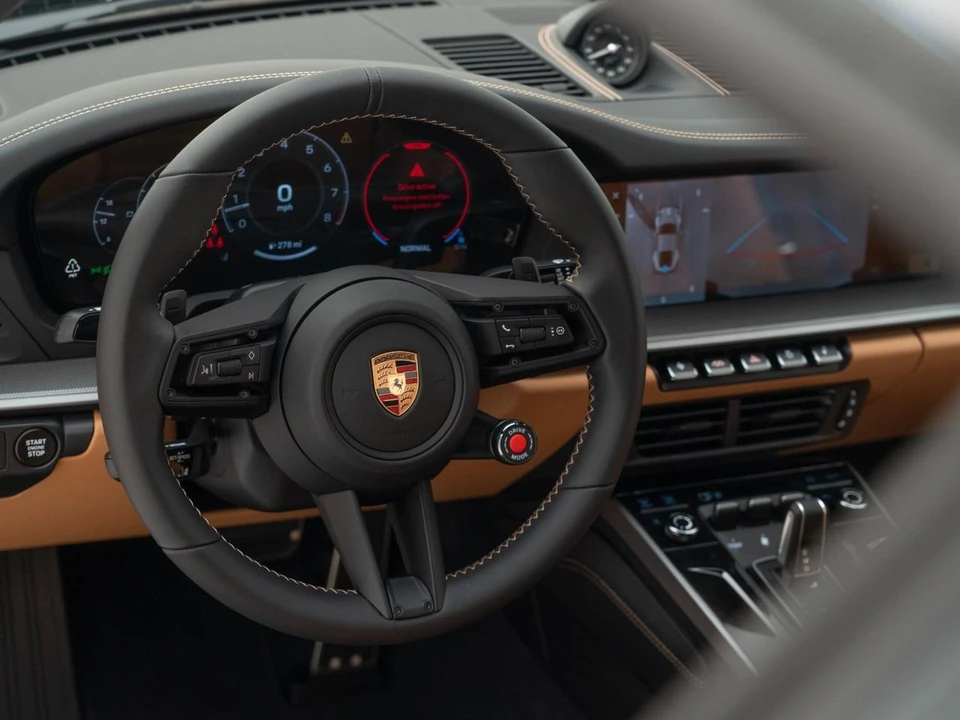 2026 Porsche 992 Carrera 4S - Image 20 of 31