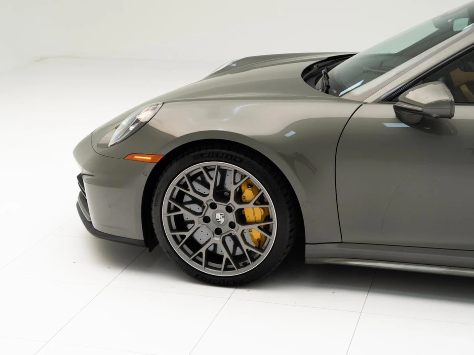 2026 Porsche 992 Carrera 4S - Image 11 of 31