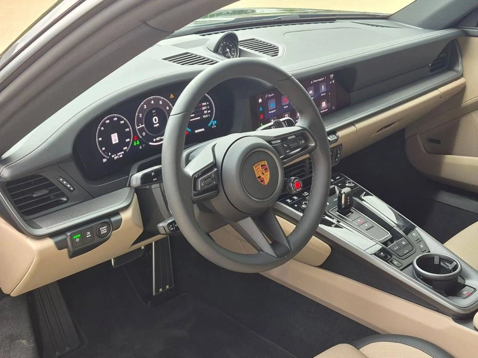 2026 Porsche 992 Carrera 4S - Image 4 of 5