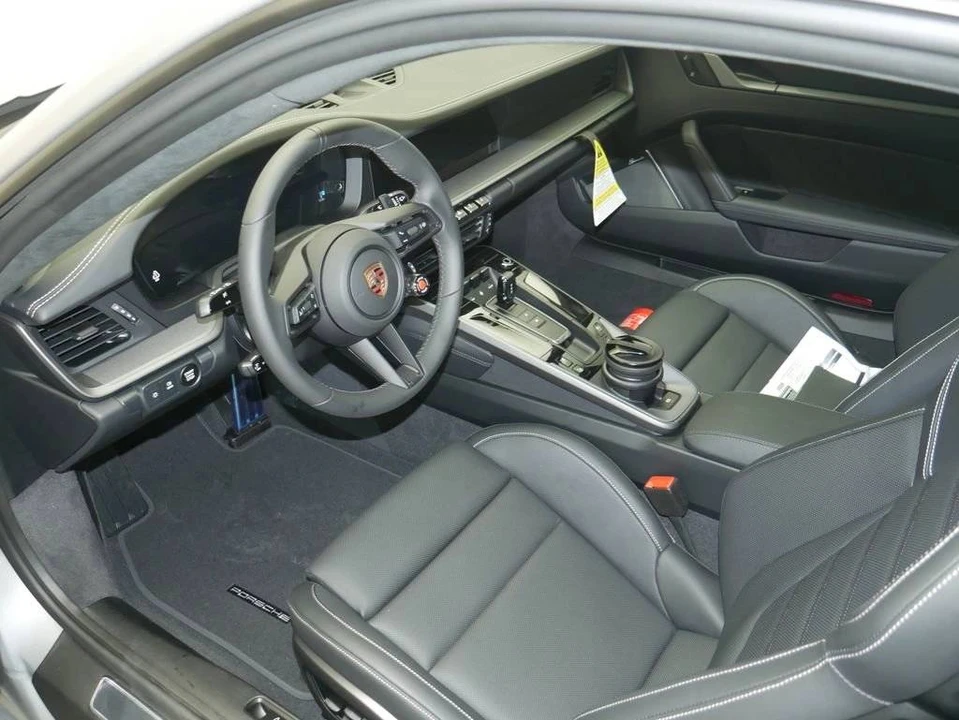2026 Porsche 992 Carrera 4S - Image 5 of 5