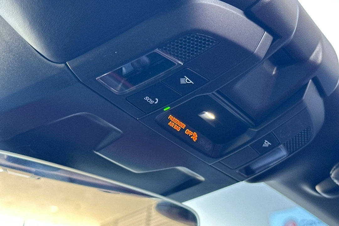 2026 Porsche - Image 21 of 31