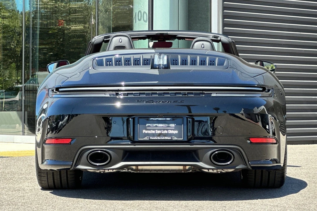 2026 Porsche 992 Carrera 4S - Image 7 of 31