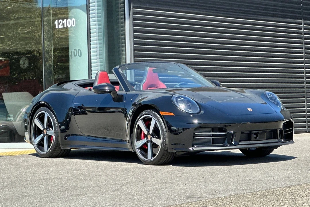 2026 Porsche - Image 10 of 31