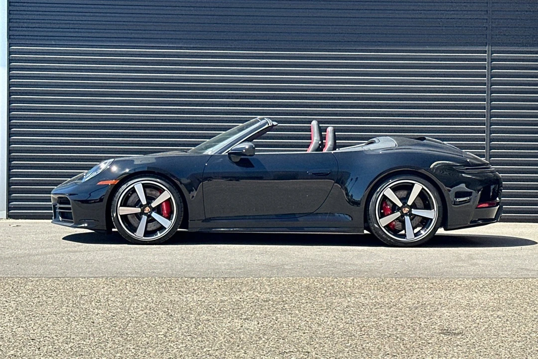 2026 Porsche 992 Carrera 4S - Image 2 of 31
