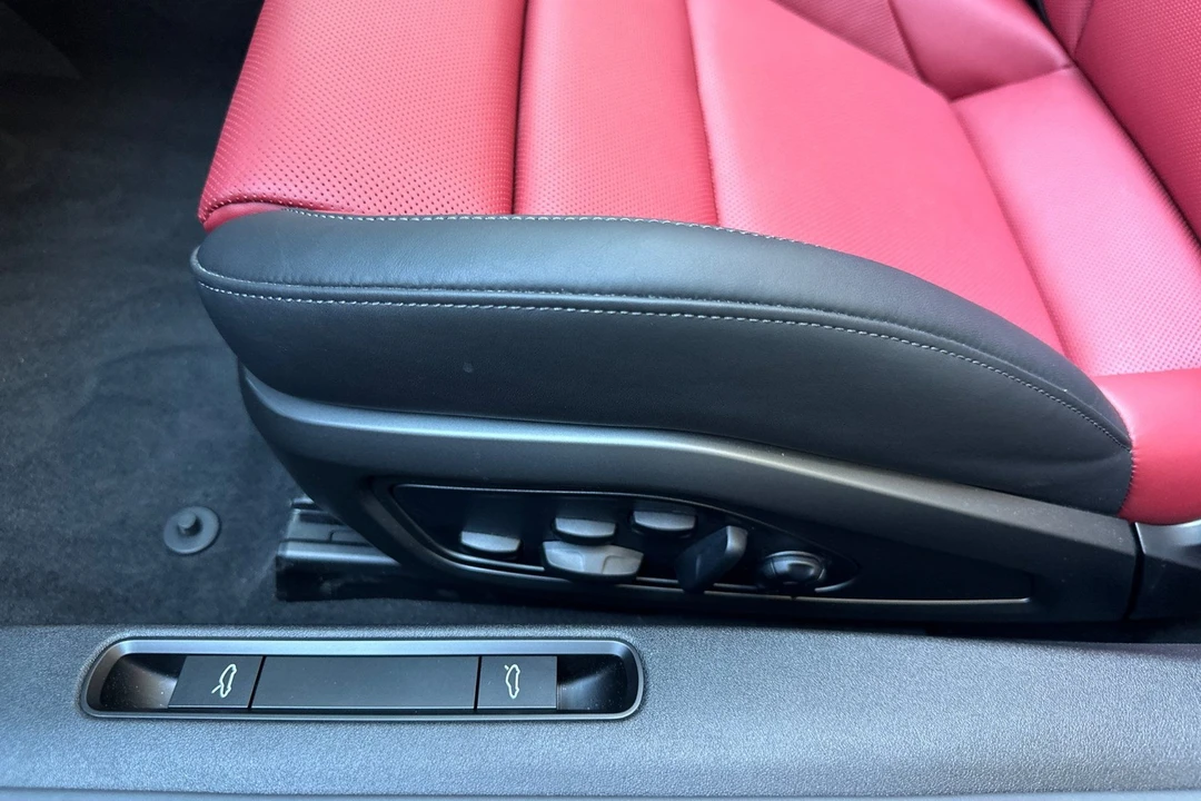 2026 Porsche 992 Carrera 4S - Image 15 of 31