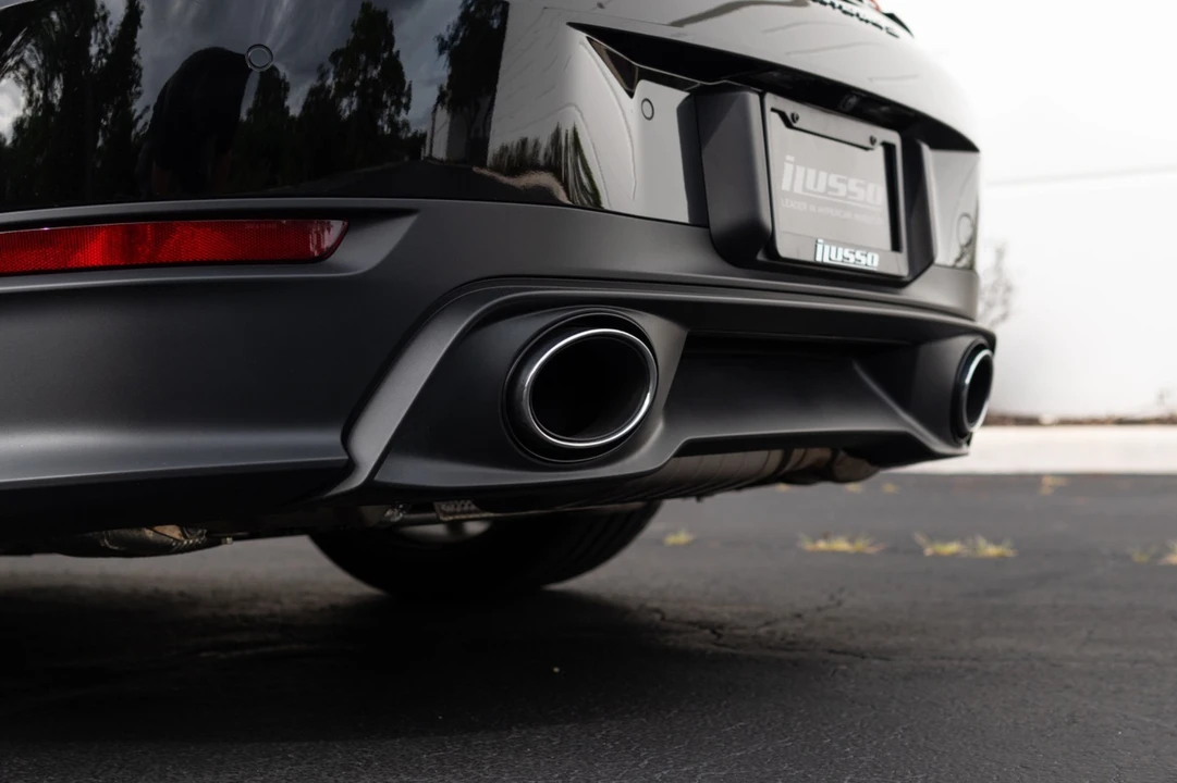 2026 Porsche 992 Carrera 4S - Image 27 of 31