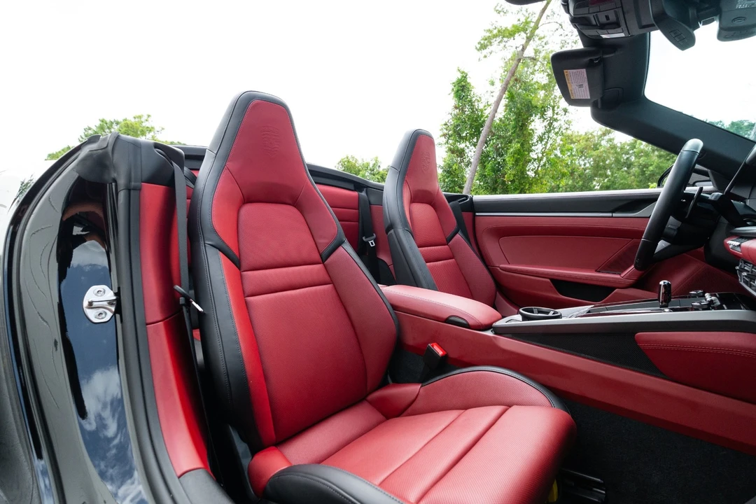 2026 Porsche 992 Carrera 4S - Image 7 of 31