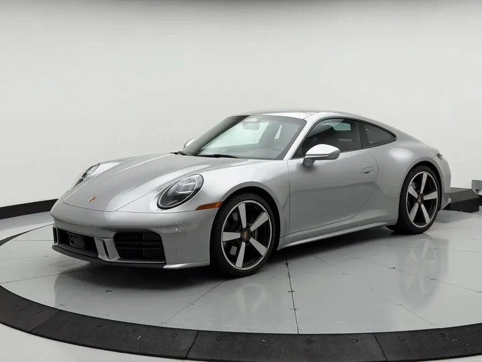 2026 Porsche 992 Carrera - Image 8 of 31
