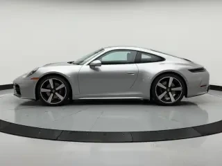 2026 Porsche 992 Carrera - Image 21 of 31