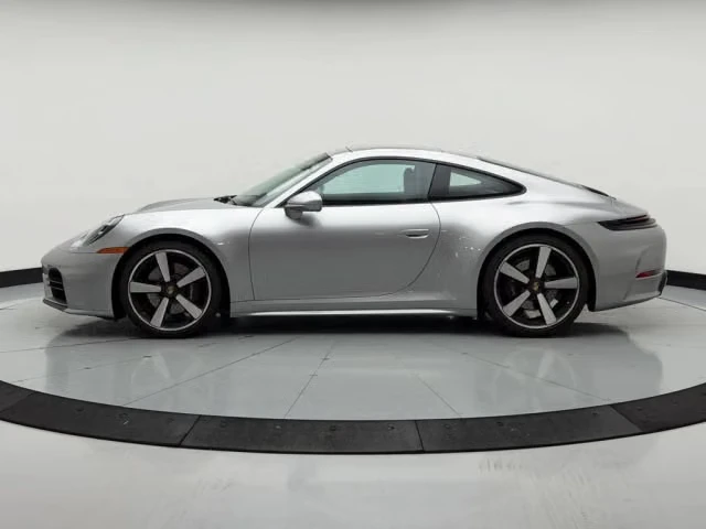 2026 Porsche 992 Carrera - Image 18 of 31