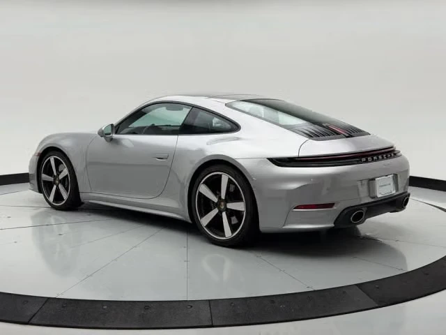 2026 Porsche 992 Carrera - Image 26 of 31