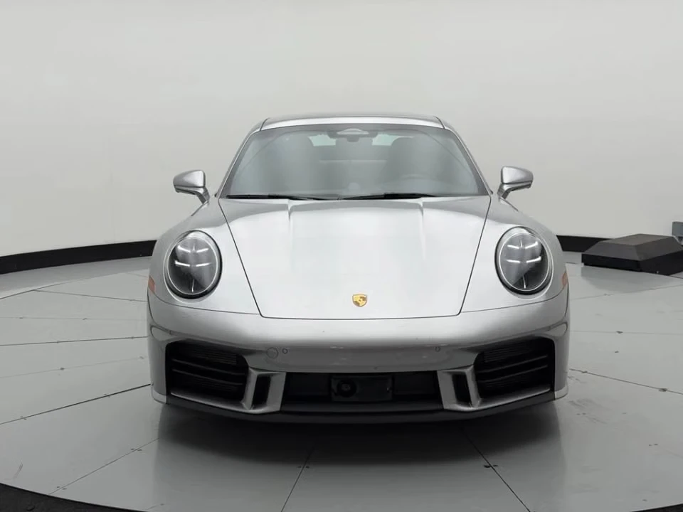 2026 Porsche 992 Carrera - Image 11 of 31