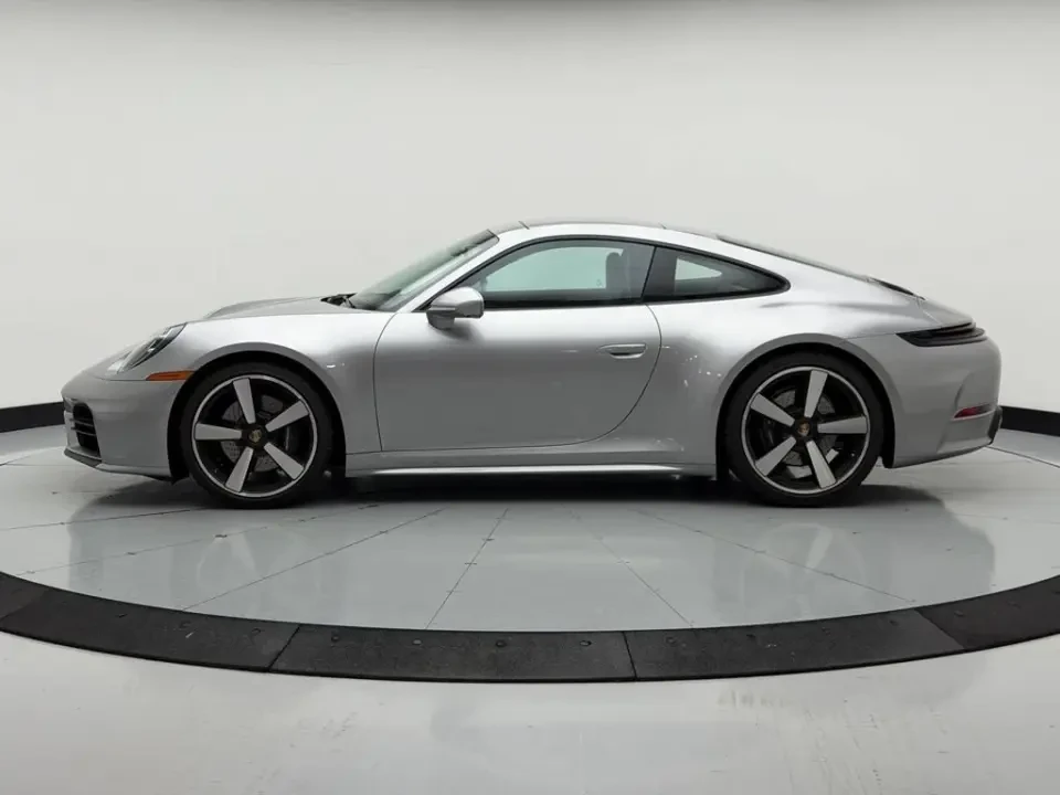 2026 Porsche 992 Carrera - Image 23 of 31