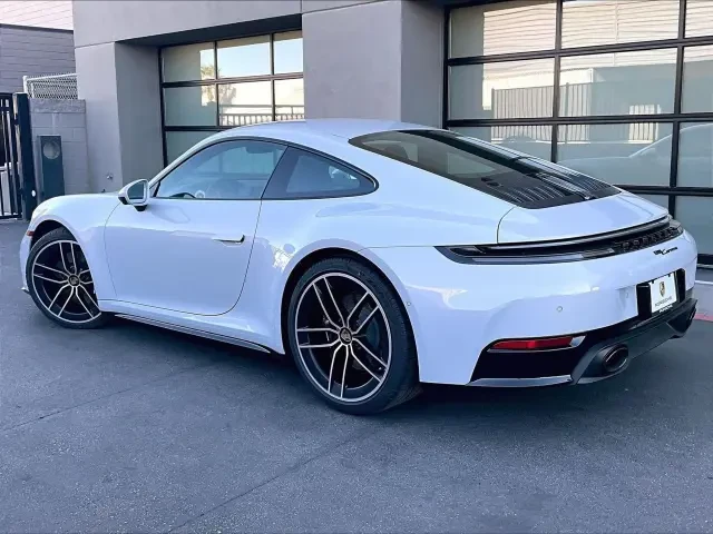 2026 Porsche 992 Carrera - Image 22 of 31