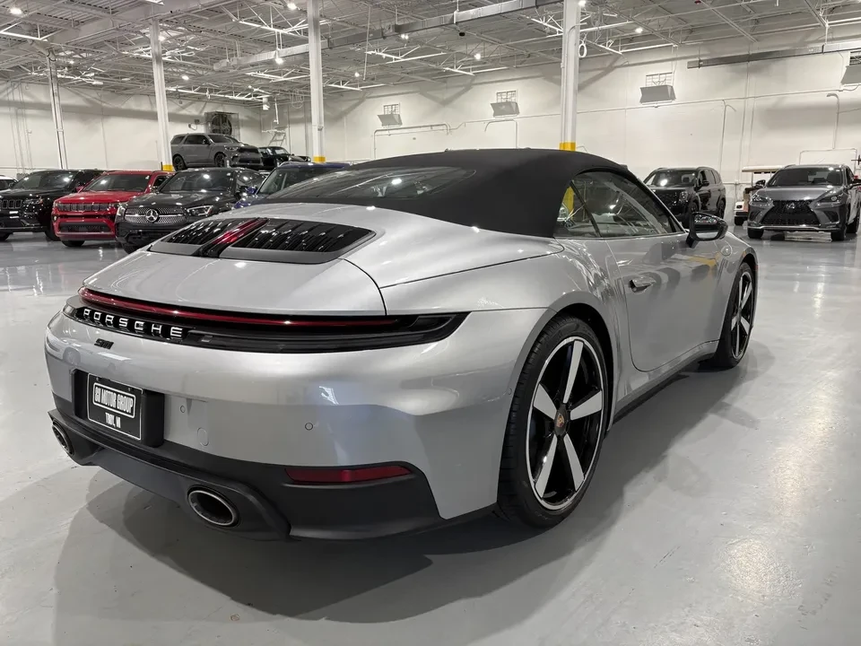 2026 Porsche 992 Carrera - Image 7 of 18
