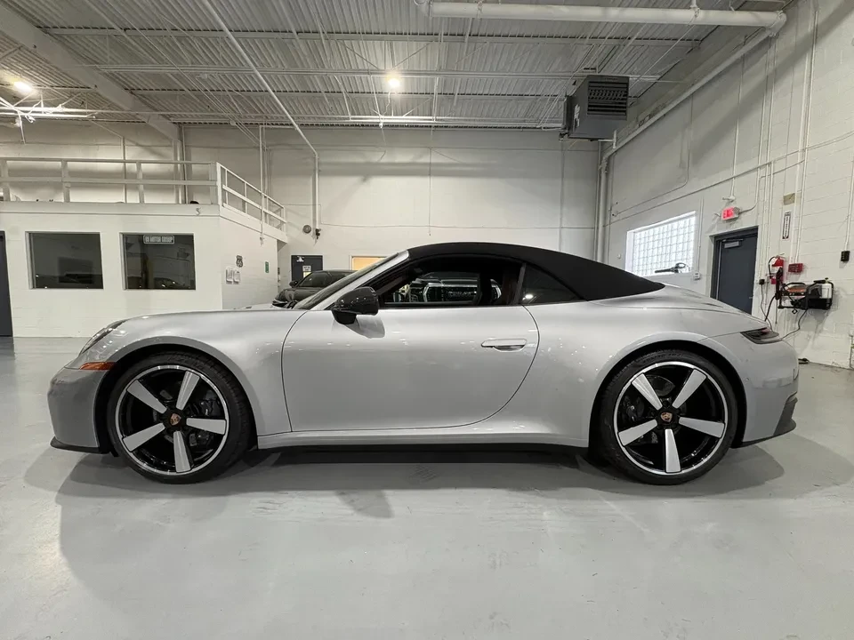 2026 Porsche 992 Carrera - Image 4 of 18