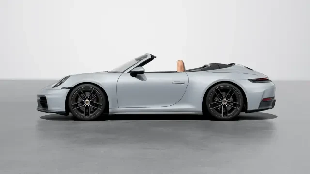 2026 Porsche 911 - Image 14 of 30