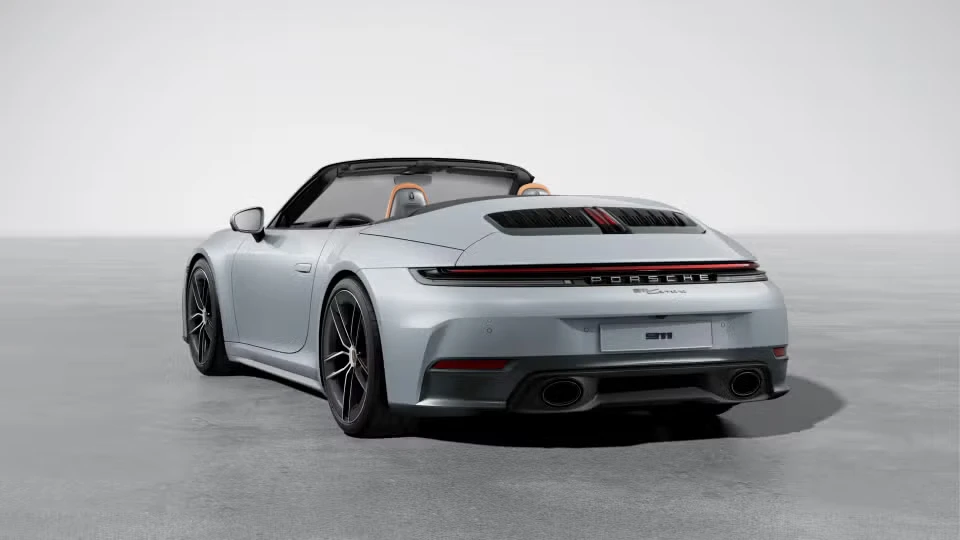 2026 Porsche 911 - Image 19 of 30