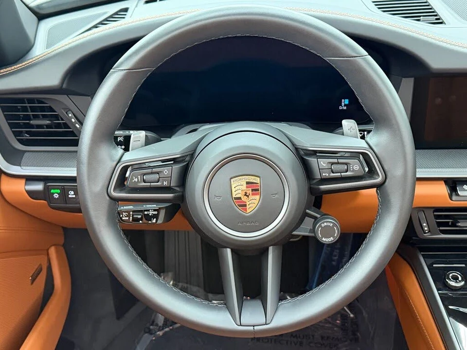 2026 Porsche 992 Carrera - Image 11 of 31