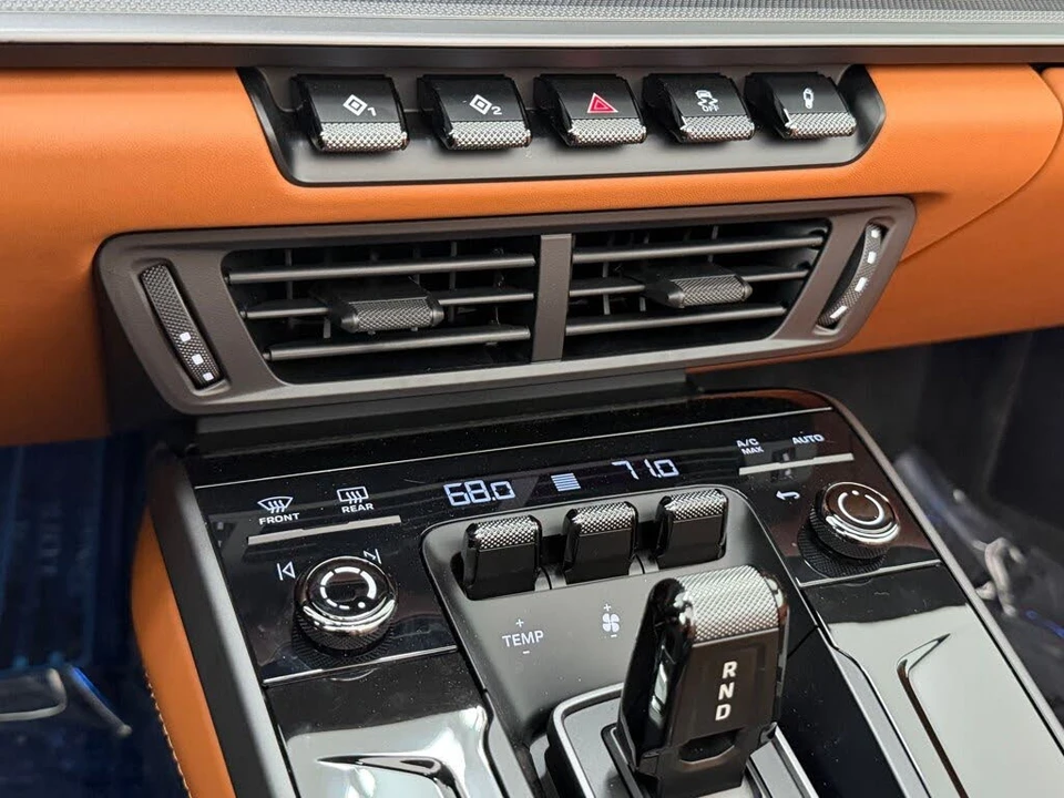 2026 Porsche 992 Carrera - Image 20 of 31