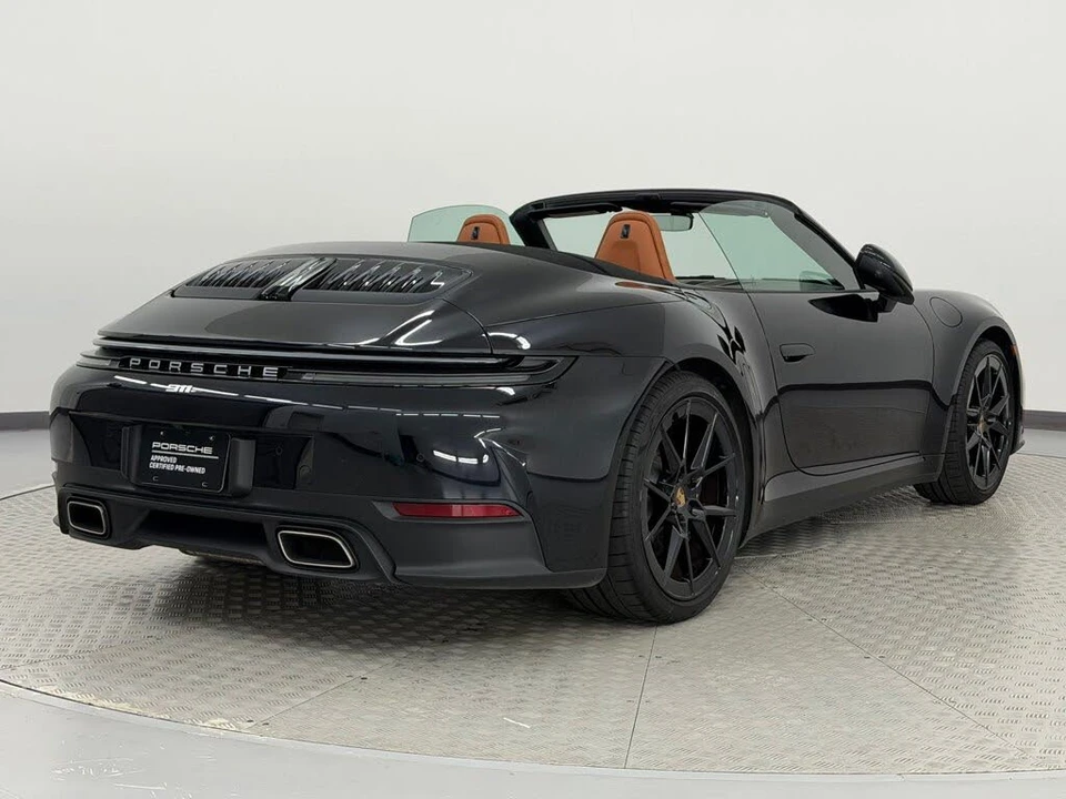 2026 Porsche 992 Carrera - Image 9 of 31