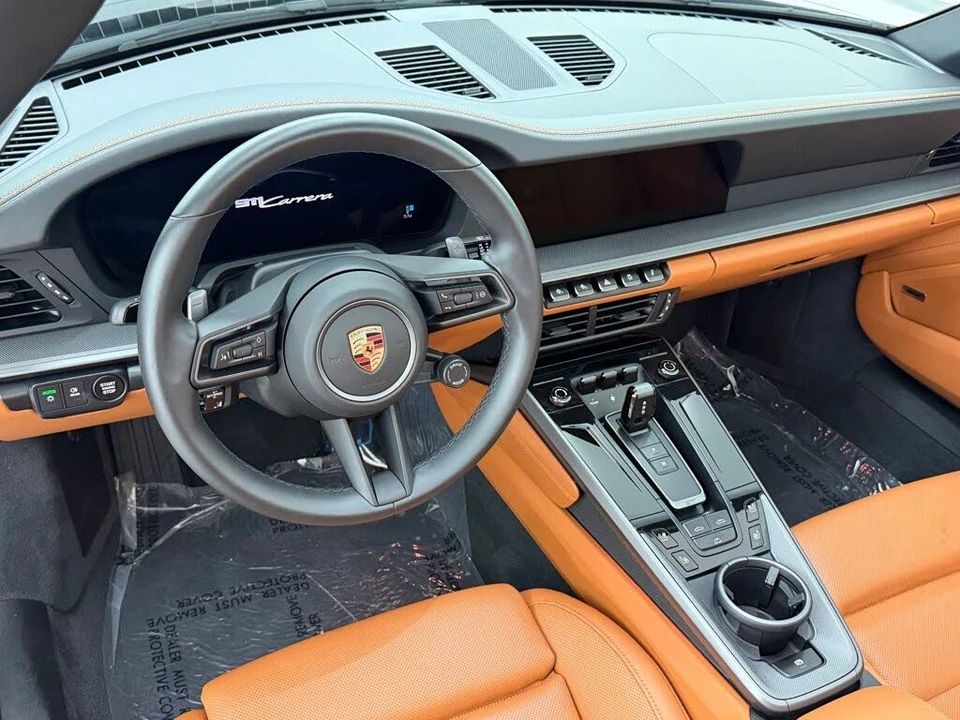 2026 Porsche 992 Carrera - Image 4 of 31