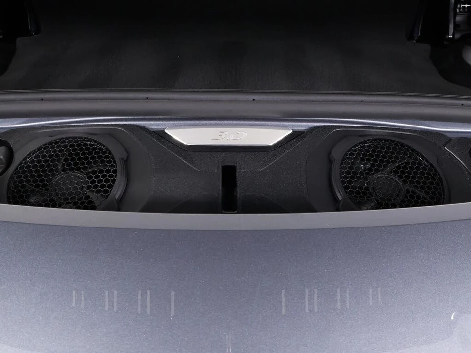 2026 Porsche 992 Carrera - Image 25 of 31