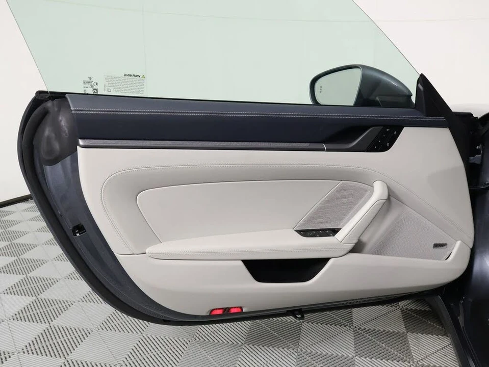 2026 Porsche 992 Carrera - Image 20 of 31