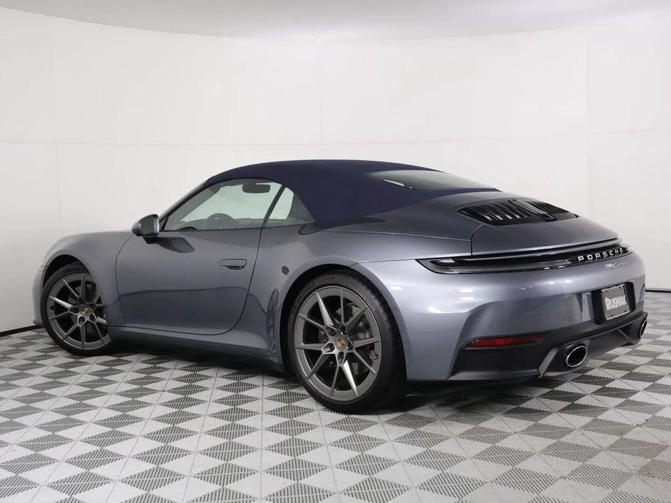 2026 Porsche 992 Carrera - Image 3 of 31