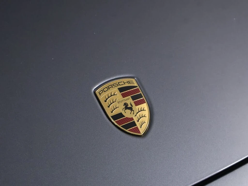 2026 Porsche 992 Carrera - Image 29 of 31