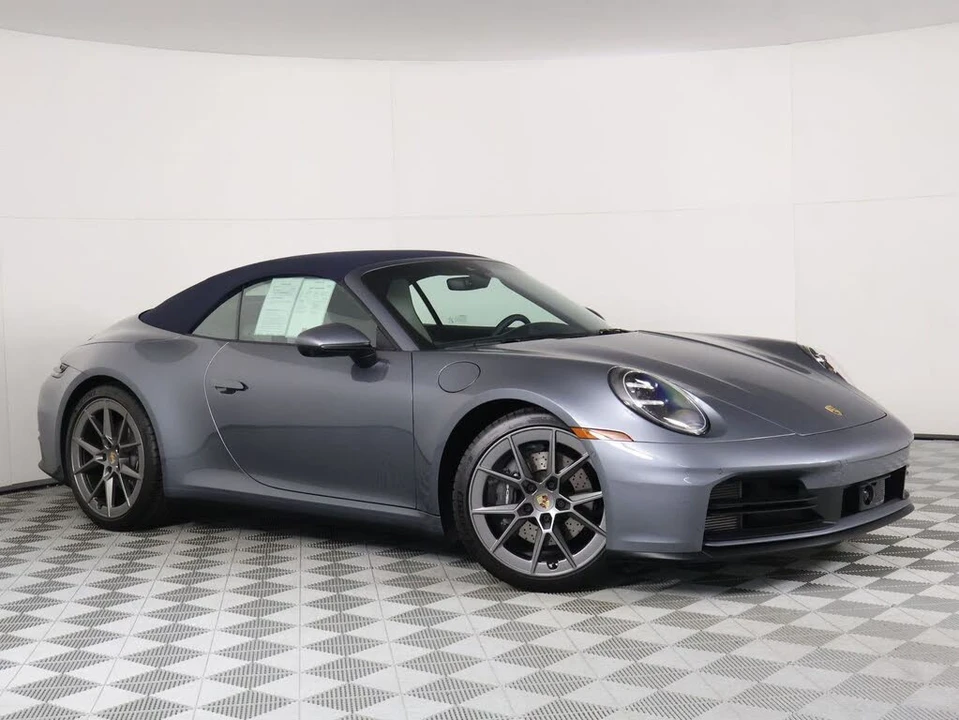 2026 Porsche 992 Carrera - Image 9 of 31