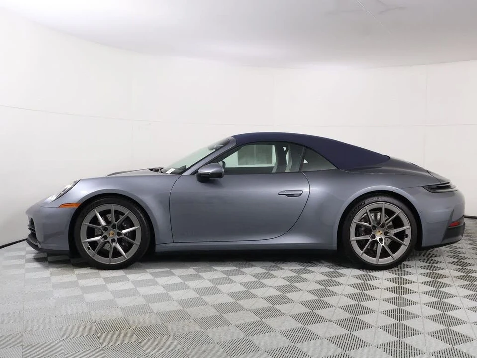 2026 Porsche 992 Carrera - Image 2 of 31