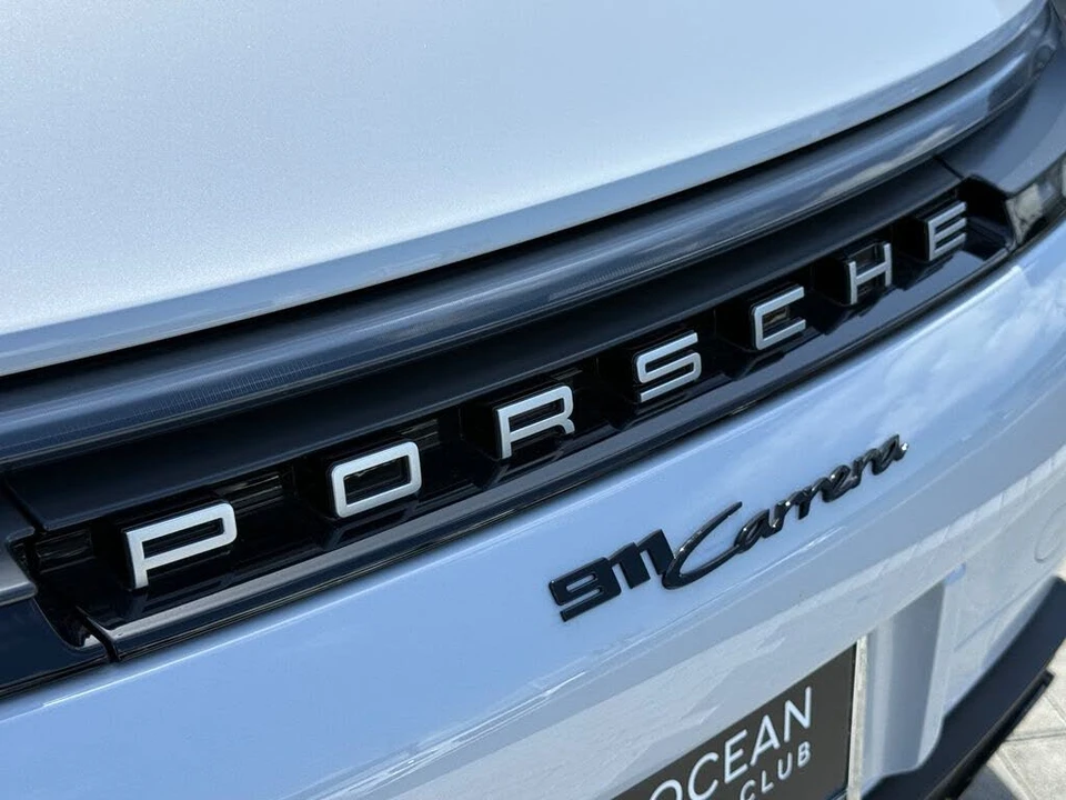 2026 Porsche 992 Carrera - Image 5 of 31