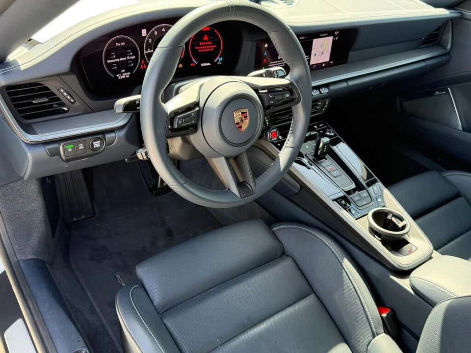 2026 Porsche 992 Carrera - Image 19 of 31