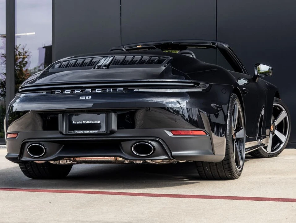 2026 Porsche 992 Carrera - Image 12 of 31