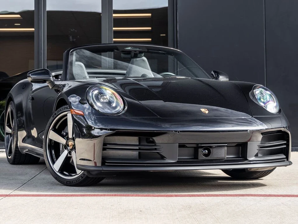 2026 Porsche 992 Carrera - Image 6 of 31